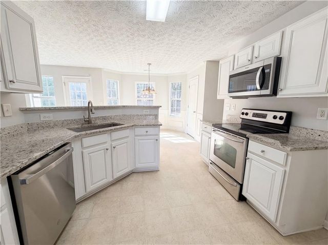 6497 Snowden Drive, Atlanta, GA 30349