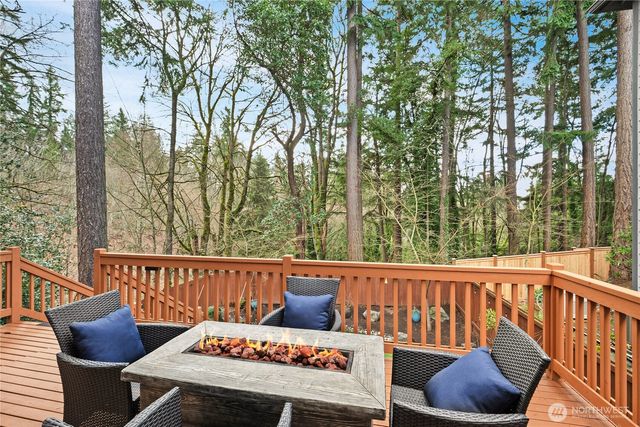 7248 115th Place SE, Newcastle, WA 98056