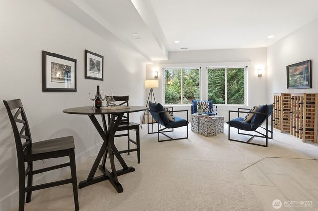 7248 115th Place SE, Newcastle, WA 98056