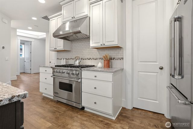 7248 115th Place SE, Newcastle, WA 98056