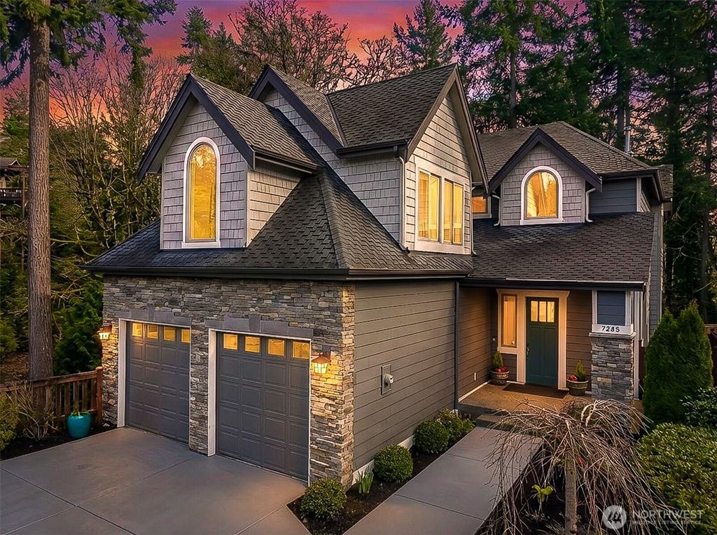 7248 115th Place SE, Newcastle, WA 98056