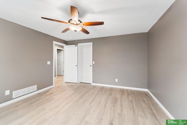 9806 Osprey Lane, Papillion, NE 68046