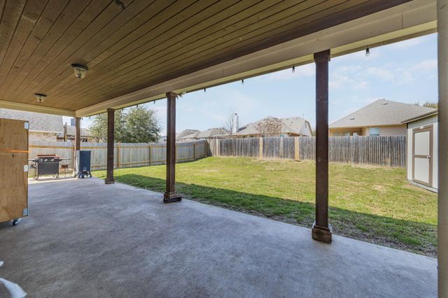 2246 Garlic Creek DR, Buda, TX 78610