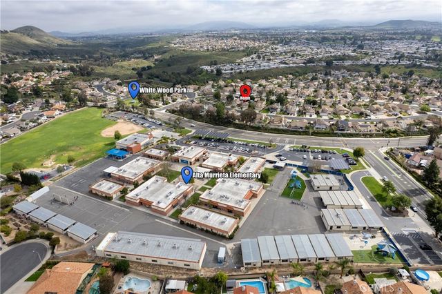 39422 Via Montero, Murrieta, CA 92563