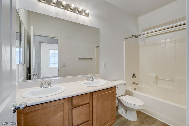 8912 Nautilus Vista Court, Las Vegas, NV 89149