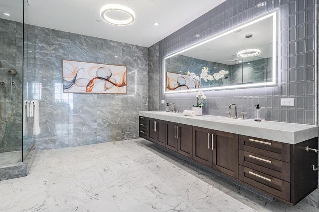 3015 S YSABELLA AVENUE 2003, Tampa, FL 33629