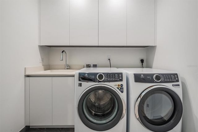 3015 S YSABELLA AVENUE 2003, Tampa, FL 33629