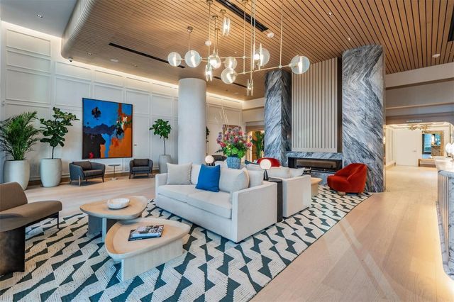 3015 S YSABELLA AVENUE 2003, Tampa, FL 33629