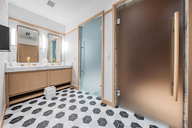 3015 S YSABELLA AVENUE 2003, Tampa, FL 33629