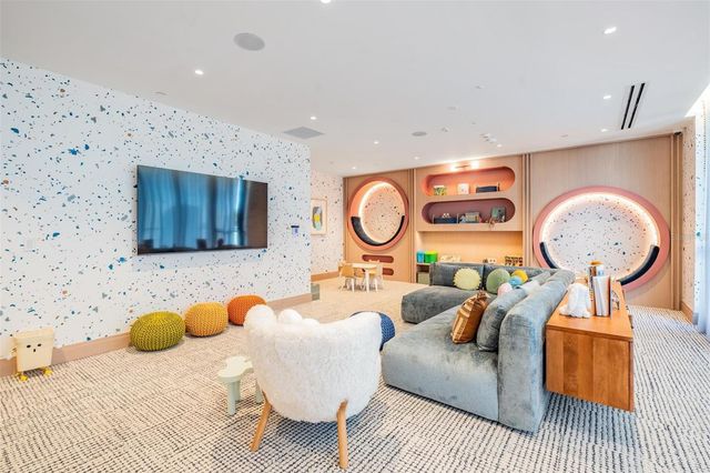 3015 S YSABELLA AVENUE 2003, Tampa, FL 33629