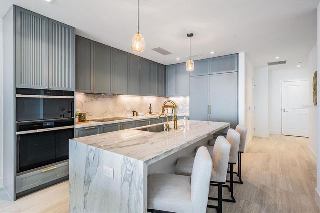 3015 S YSABELLA AVENUE 2003, Tampa, FL 33629