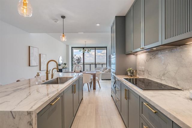 3015 S YSABELLA AVENUE 2003, Tampa, FL 33629