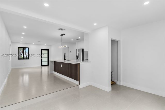 544 NW 12th St, Homestead, FL 33030