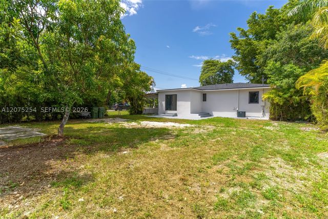 544 NW 12th St, Homestead, FL 33030