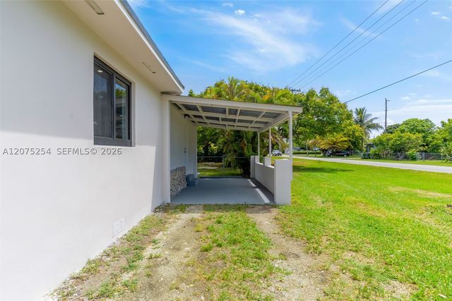 544 NW 12th St, Homestead, FL 33030