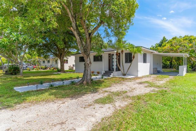 544 NW 12th St, Homestead, FL 33030