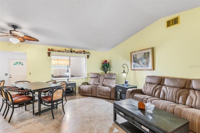4976 PLEASANT HOLLOW TRL, Lakeland, FL 33811