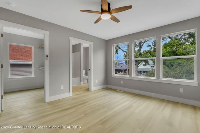 124 Allen Street, Lansing, MI 48912