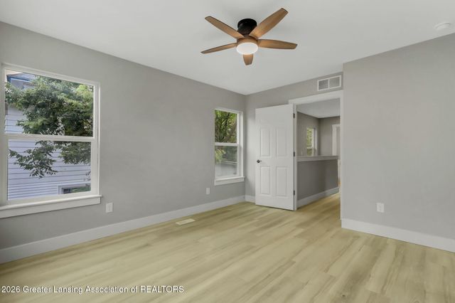 124 Allen Street, Lansing, MI 48912