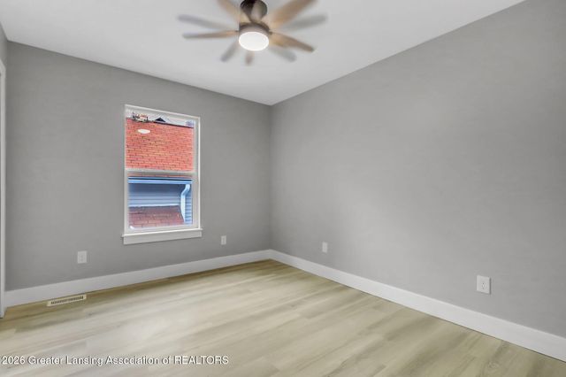 124 Allen Street, Lansing, MI 48912