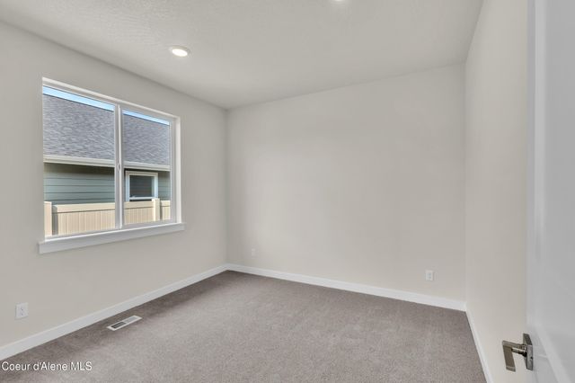 6729 N Alecat St, Coeur D'alene, ID 83815