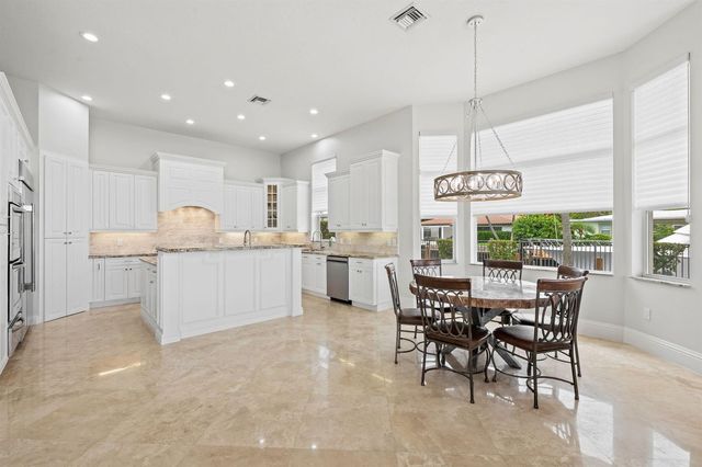 1261 NE 27th Way, Pompano Beach, FL 33062