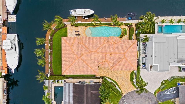 1261 NE 27th Way, Pompano Beach, FL 33062