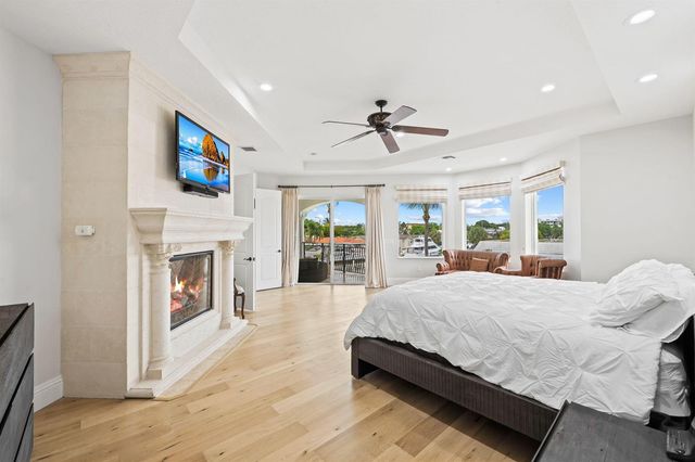 1261 NE 27th Way, Pompano Beach, FL 33062