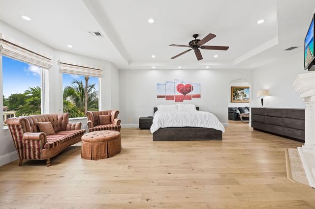 1261 NE 27th Way, Pompano Beach, FL 33062