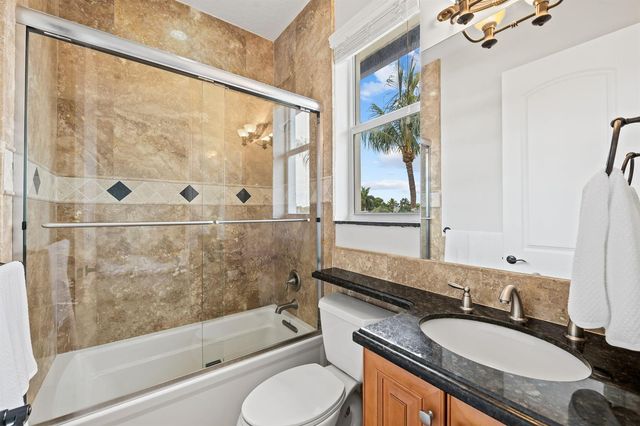 1261 NE 27th Way, Pompano Beach, FL 33062