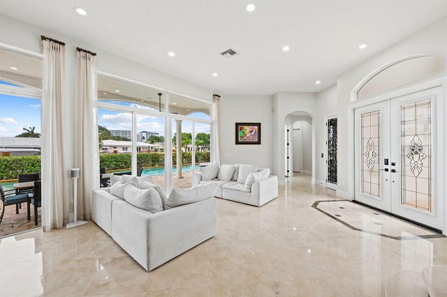 1261 NE 27th Way, Pompano Beach, FL 33062