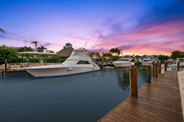 1261 NE 27th Way, Pompano Beach, FL 33062