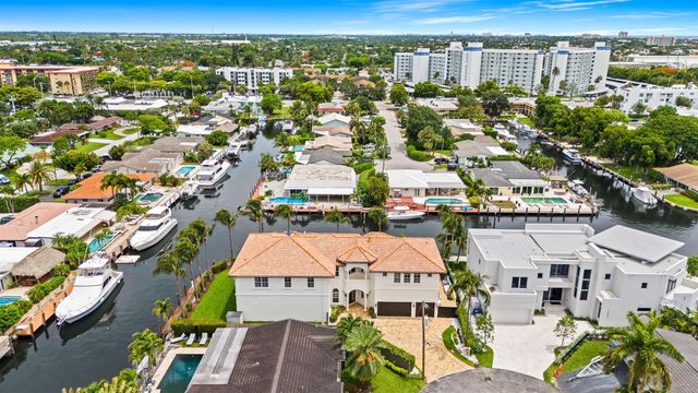 1261 NE 27th Way, Pompano Beach, FL 33062