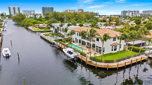 1261 NE 27th Way, Pompano Beach, FL 33062