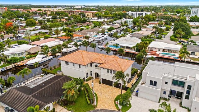 1261 NE 27th Way, Pompano Beach, FL 33062