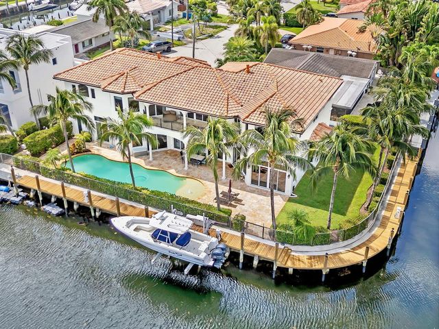 1261 NE 27th Way, Pompano Beach, FL 33062