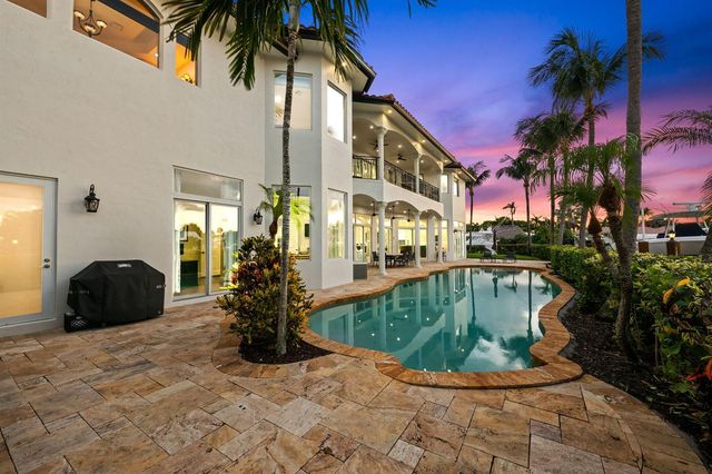 1261 NE 27th Way, Pompano Beach, FL 33062