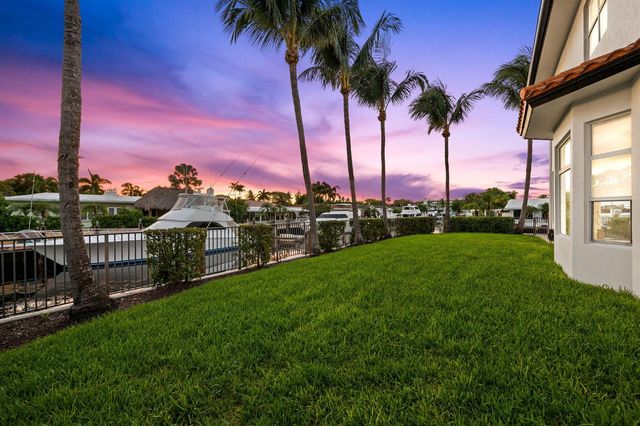 1261 NE 27th Way, Pompano Beach, FL 33062