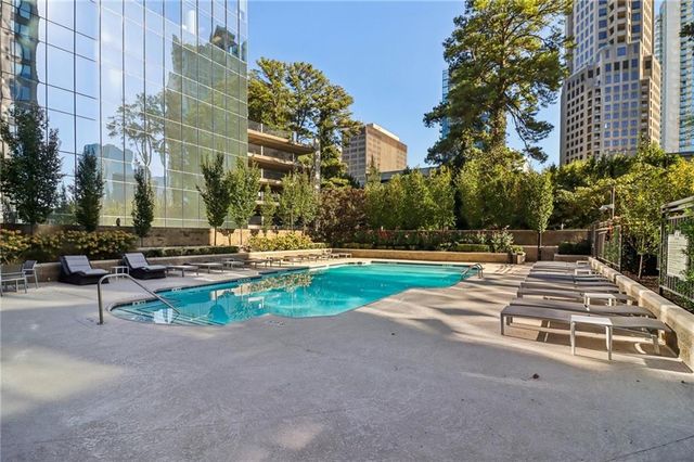 3445 Stratford NE Road 2602, Atlanta, GA 30326