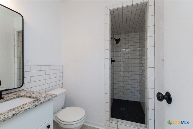 1609 Hughes Avenue, Copperas Cove, TX 76522