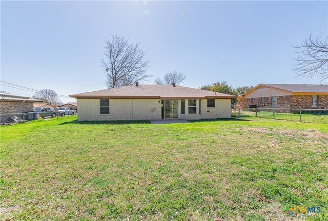 1609 Hughes Avenue, Copperas Cove, TX 76522