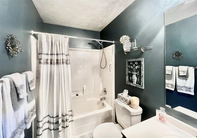 8056 Sawdey Road, Jerome, MI 49249