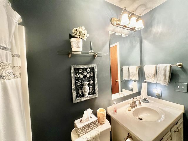 8056 Sawdey Road, Jerome, MI 49249