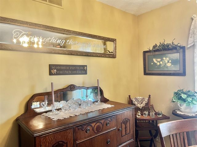 8056 Sawdey Road, Jerome, MI 49249
