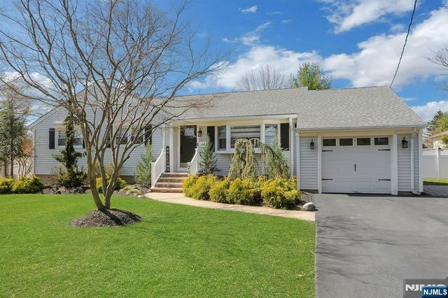 205 Rockland Avenue, River Vale, NJ 07675