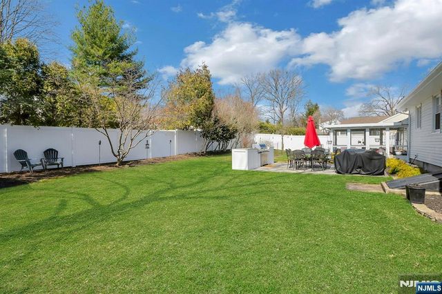205 Rockland Avenue, River Vale, NJ 07675