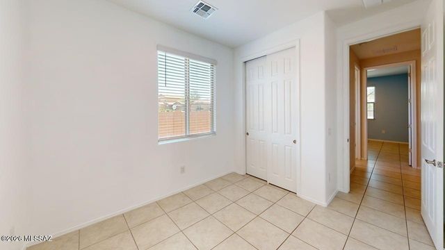 6597 E Via Arroyo Azul, Tucson, AZ 85756