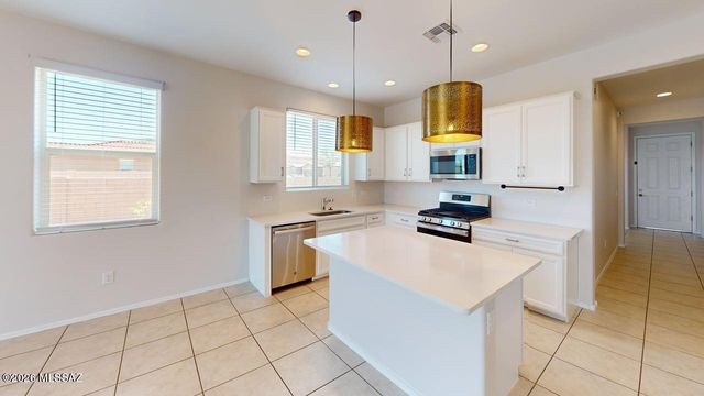 6597 E Via Arroyo Azul, Tucson, AZ 85756