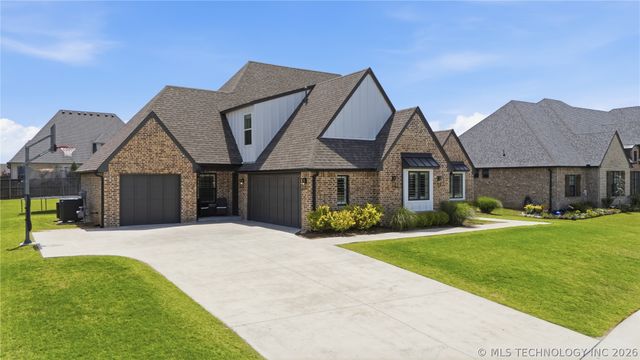 12743 S 4th Street, Jenks, OK 74037