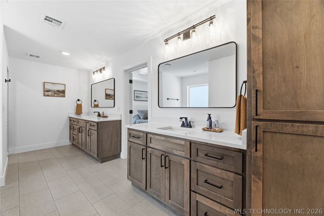 12743 S 4th Street, Jenks, OK 74037